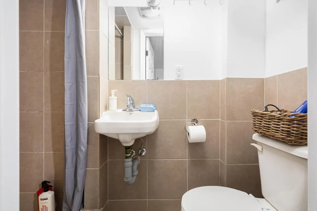Individual Rooms For Rent In Shared House Canada