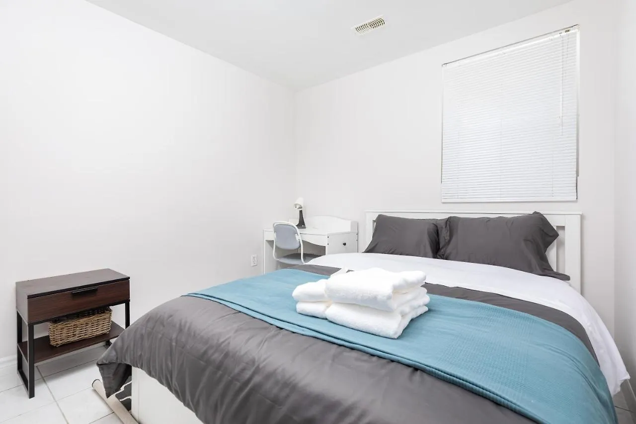 Individual Rooms For Rent In Shared House 0*, Toronto Canada